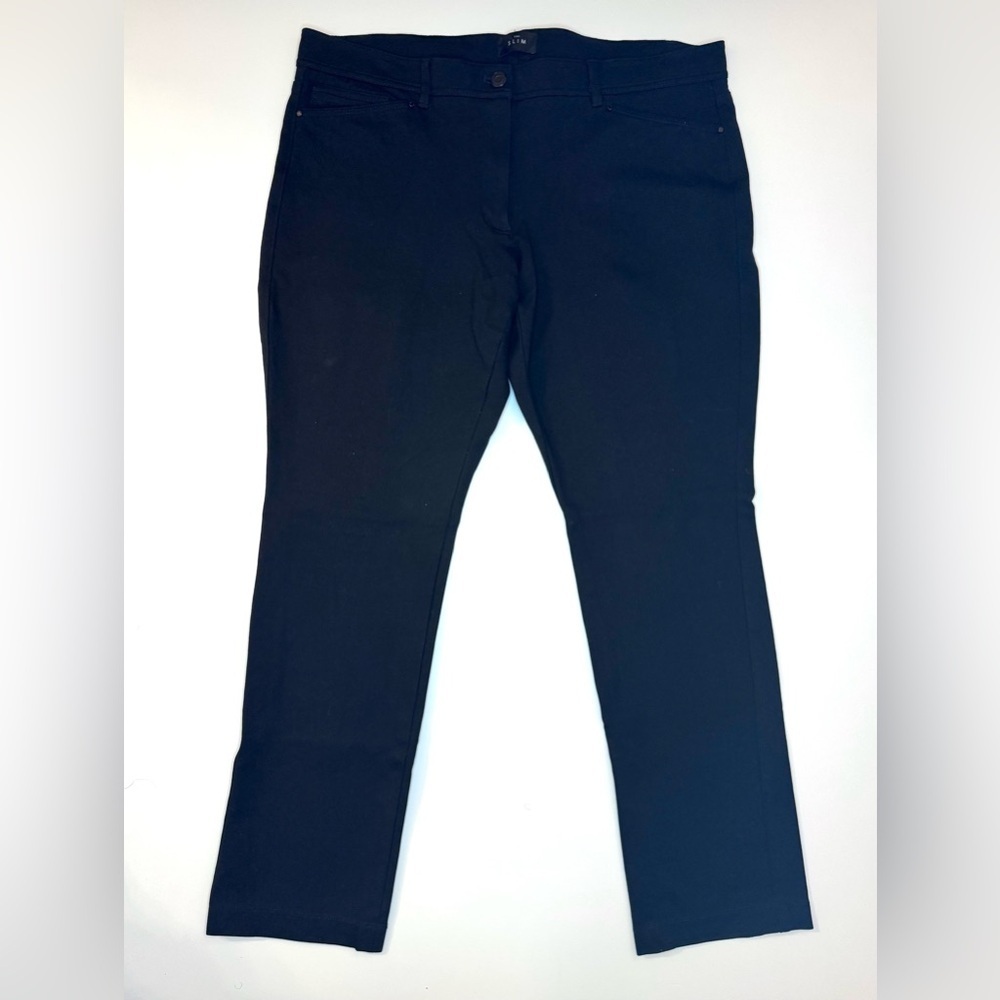 White House Black Market Women's The Slim Black Pants Size- 14